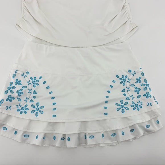 Lucky in Love Embroidery Collection Eyelet Tier Skirt and Top ( Set) size XS - Picture 3 of 9